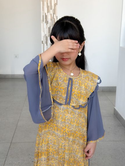 Baby cotton dress & clip hair no E104